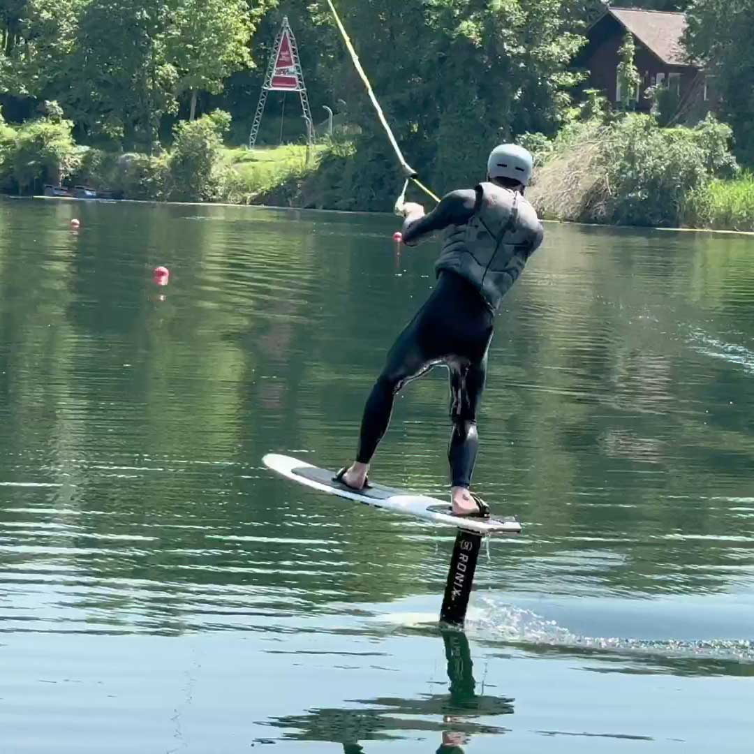 vlcsnap_wakefoil vlcsnap_wakefoil